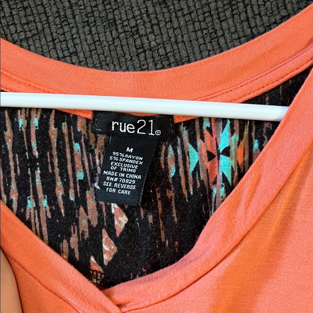 Rue21 Coral Short Sleeve Tee with Black Patterned Pocket - Picture 2 of 3